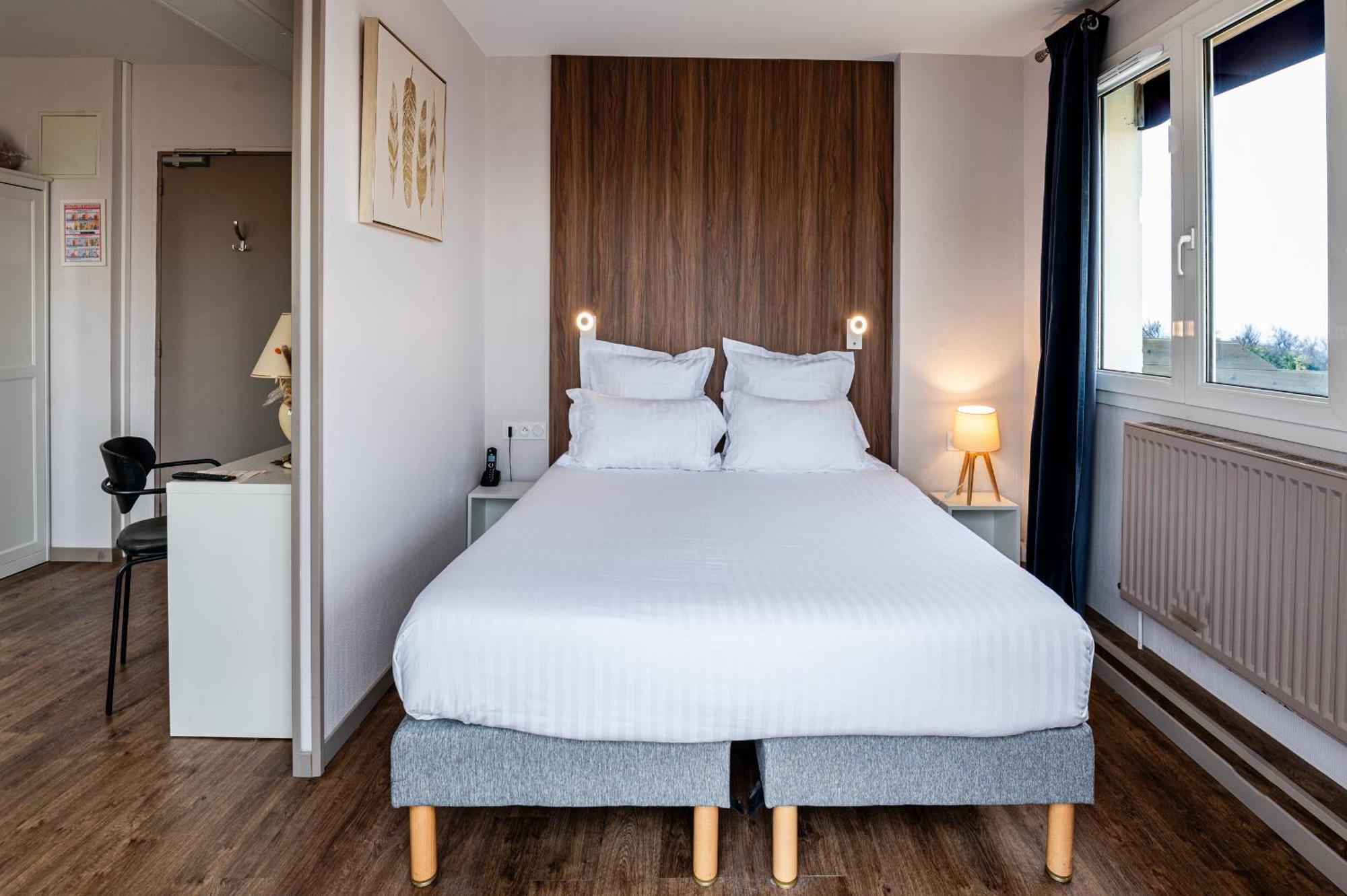Saint Aubin Logis Hotel & Restaurant Bagian luar foto