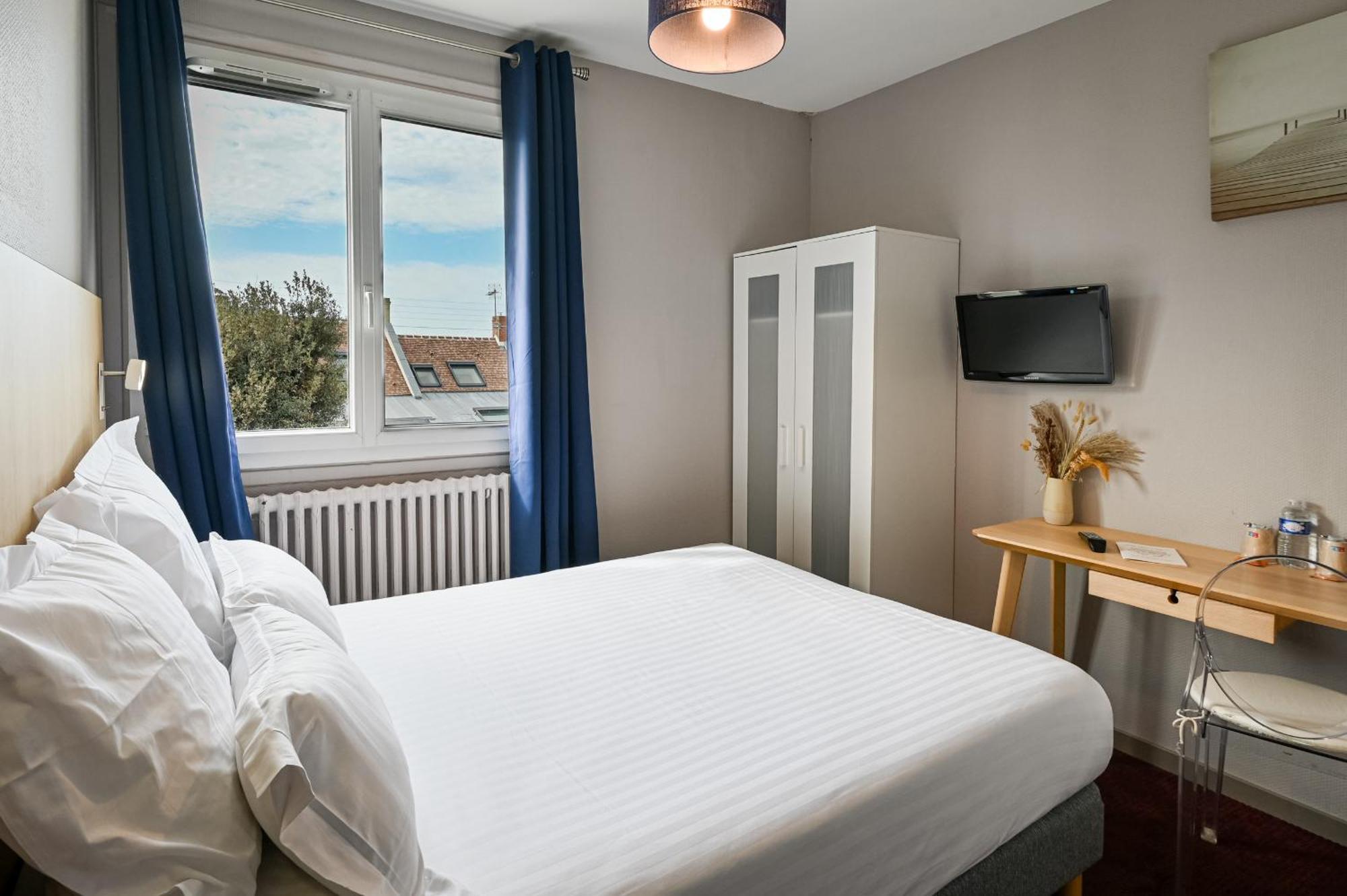 Saint Aubin Logis Hotel & Restaurant Bagian luar foto