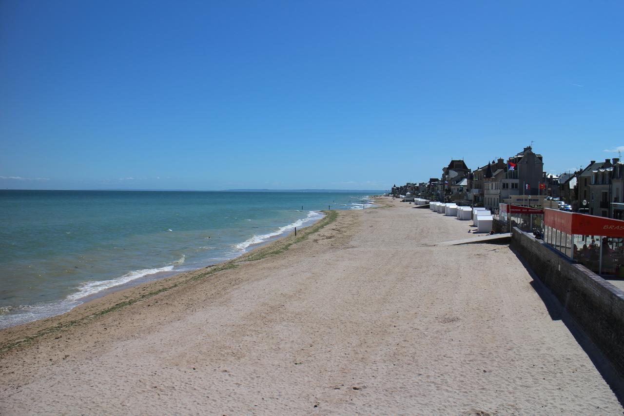 Saint Aubin Logis Hotel & Restaurant Bagian luar foto